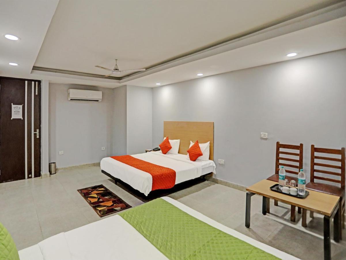 Hotel Red Coral By F9 3*